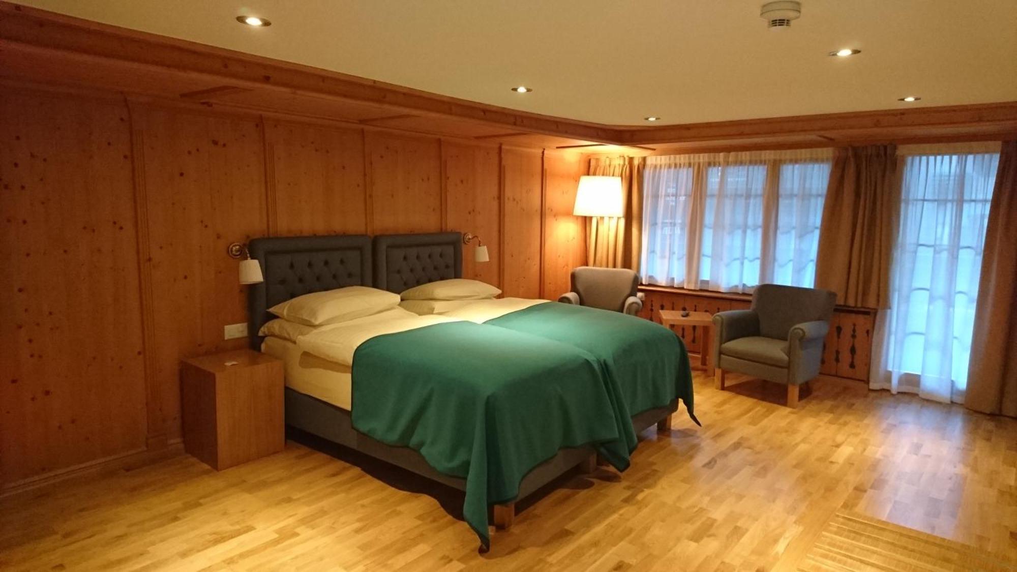 Village Suite,974837149:JPEG